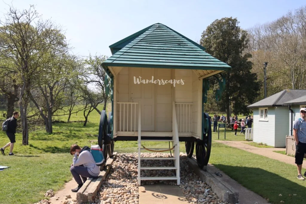 bathing machine at osborne beach
